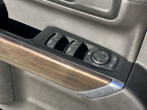 Used 2023 Chevrolet Silverado 3500 LT image 21