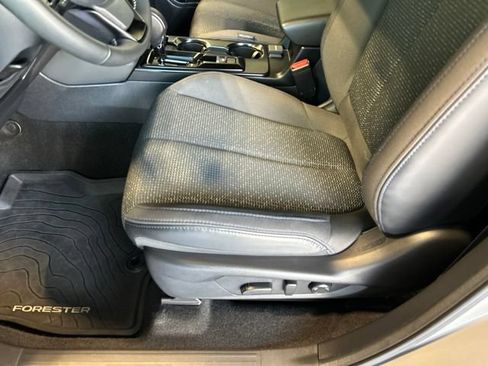 Used 2026 Subaru Forester Premium AWD/4WD image 16
