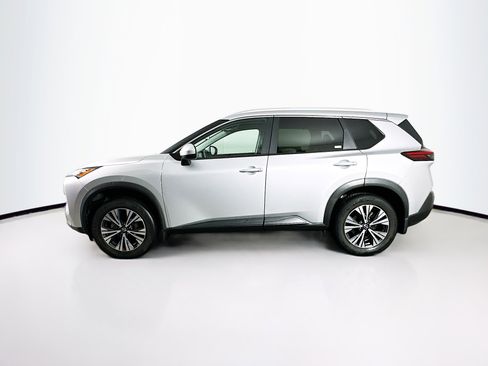 Used 2023 Nissan Rogue SV w/ SV Premium B Package image 4