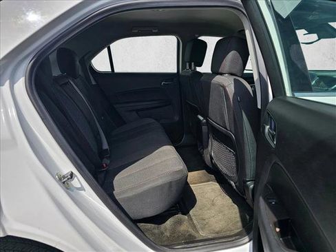 Used 2017 Chevrolet Equinox LS AWD/4WD image 11