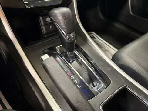 Used 2015 Honda Accord LX image 42