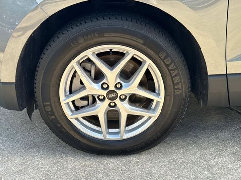 Used 2024 Ford Edge SEL image 10