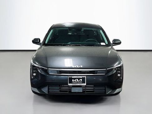 New 2026 Kia K4 FWD image 2