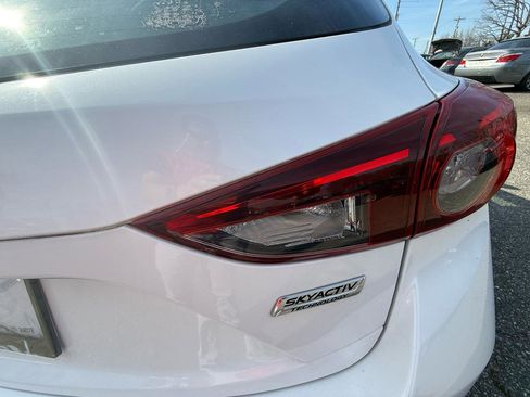 Used 2014 MAZDA MAZDA3 i Sport image 13