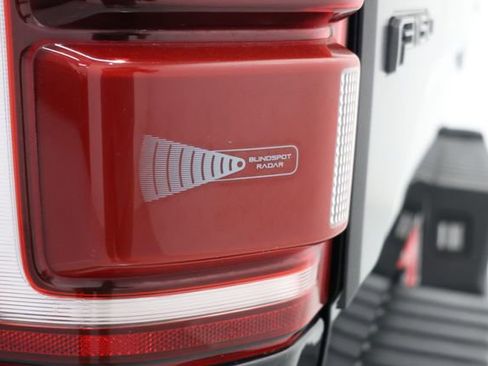 Used 2018 Ford F150 Raptor w/ Equipment Group 802A Luxury image 31