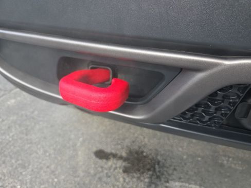 Used 2020 Jeep Cherokee Trailhawk w/ Technology Group image 14