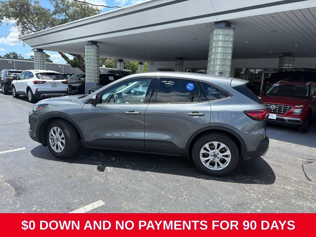 Used 2025 Ford Escape Active FWD image 8
