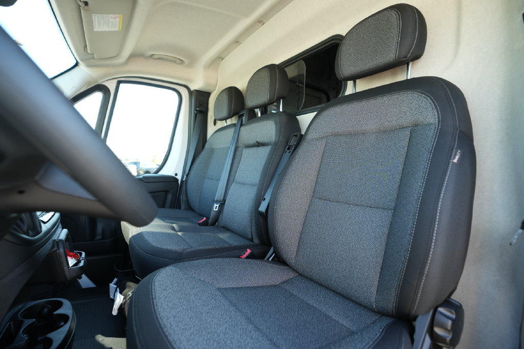 Used 2026 RAM ProMaster 3500 FWD image 33