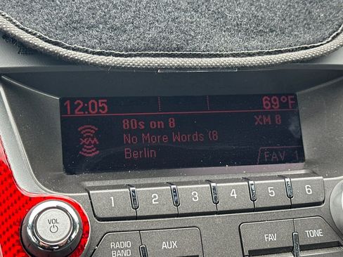 Used 2010 GMC Terrain SLE FWD image 19