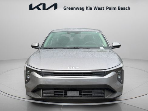 Used 2025 Kia K4 FWD image 2