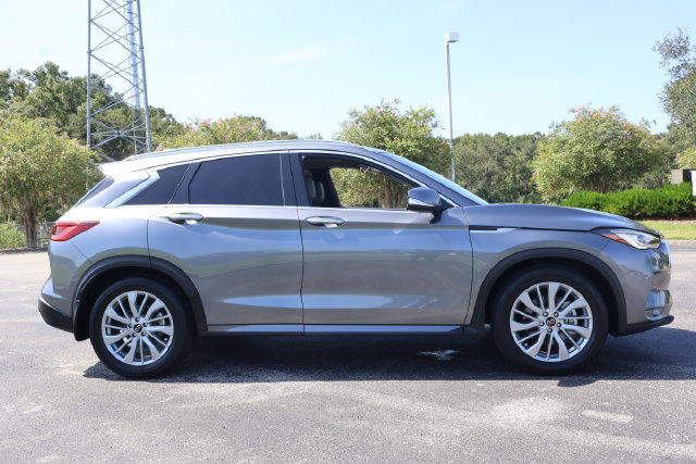 Used 2023 INFINITI QX50 Luxe FWD image 10
