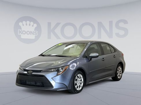 Used 2024 Toyota Corolla LE FWD image 4
