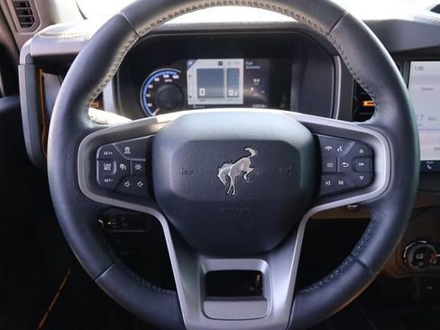 Certified 2024 Ford Bronco Badlands AWD/4WD image 10