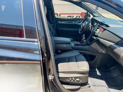 Used 2025 Cadillac XT5 Sportv w/ Technology Package AWD/4WD image 30