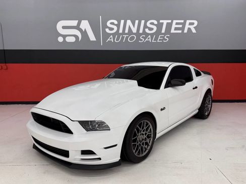 Used 2013 Ford Mustang GT Premium w/ Comfort Pkg image 1