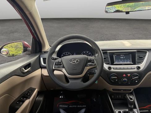 Used 2019 Hyundai Accent SE w/ Cargo Package FWD image 25