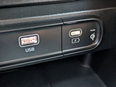 Used 2025 Kia Telluride EX X-Line image 19