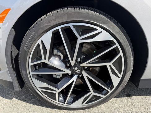 Used 2023 Hyundai Ioniq 6 SEL image 50