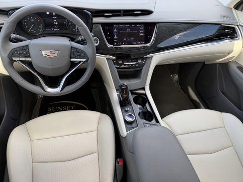 Certified 2023 Cadillac XT6 Premium Luxury w/ Technology Package image 12