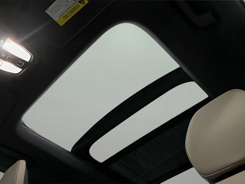 New 2026 Volvo XC90 B6 Plus w/ Protection Package Premier image 19