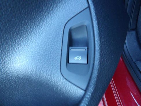 Used 2015 Volkswagen Passat 1.8T Limited Edition image 27