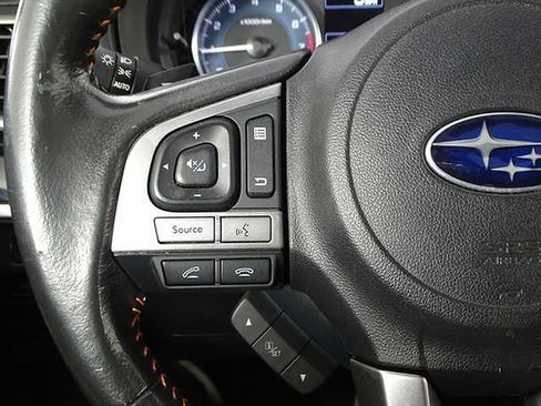 Used 2016 Subaru Crosstrek 2.0i Limited image 25