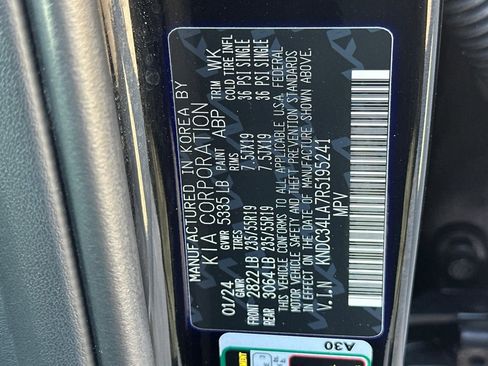 Used 2024 Kia EV6 Wind image 31