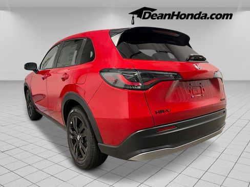 New 2027 Honda HR-V Sport image 3