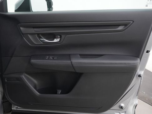 Used 2024 Honda CR-V EX image 11