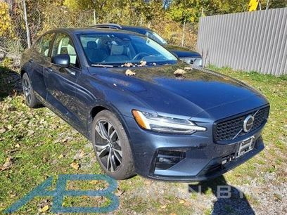 Used 2024 Volvo S60 B5 Plus w/ Climate Package