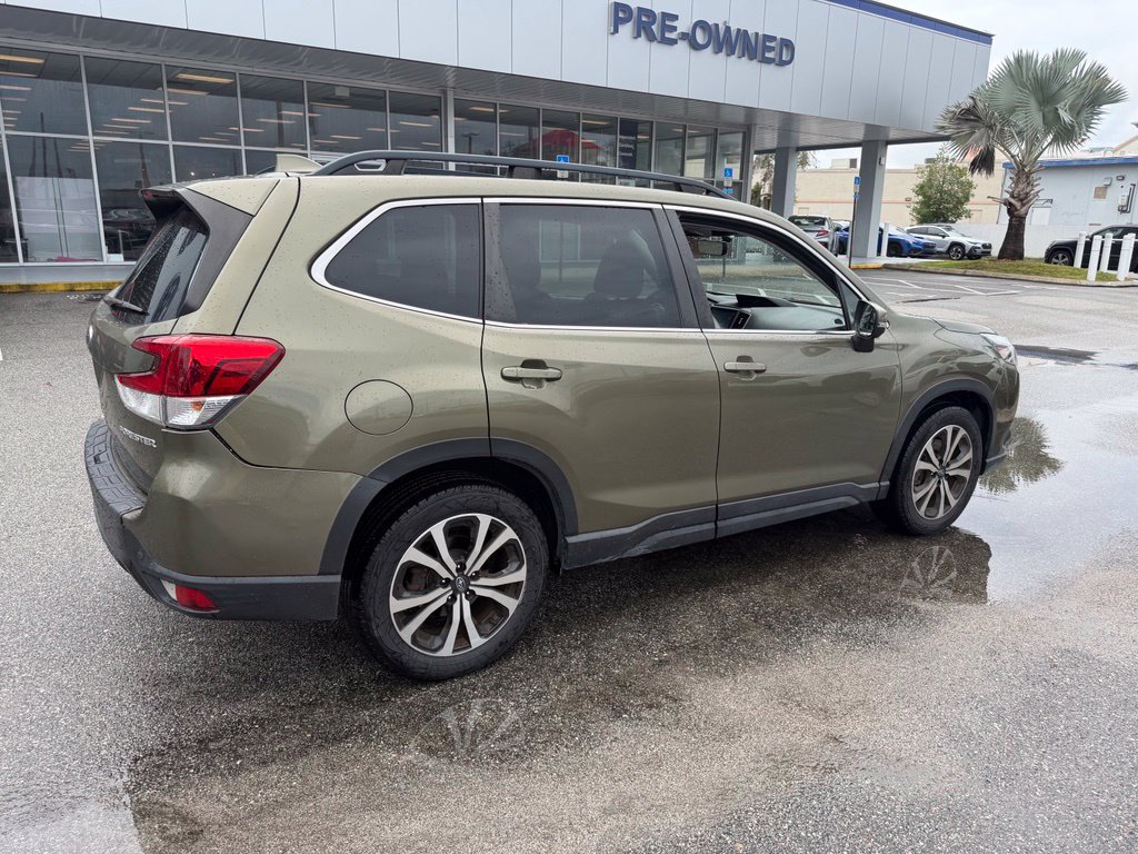 Used 2022 Subaru Forester Limited w/ Popular Package #2 AWD/4WD image 3
