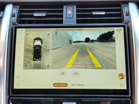 New 2025 Land Rover Discovery S image 13