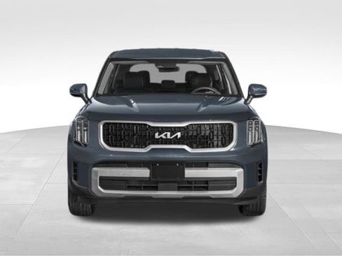 Used 2024 Kia Telluride LX FWD image 39