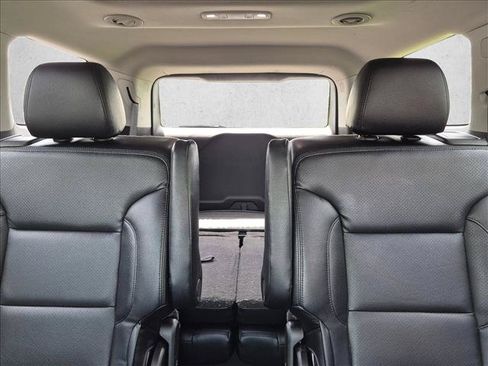 Used 2020 GMC Acadia AT4 w/ GMC Pro Grade Package AWD/4WD image 16