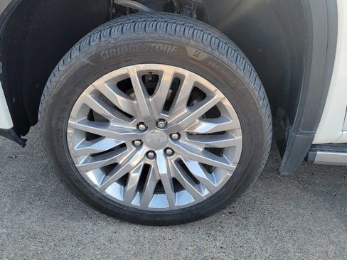 Used 2019 GMC Sierra 1500 Denali w/ Denali Ultimate Package image 27