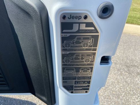 New 2025 Jeep Wrangler Willys image 36