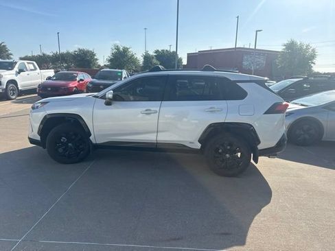 Used 2024 Toyota RAV4 SE AWD/4WD image 6