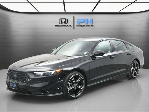 Certified 2026 Honda Accord SE image 1