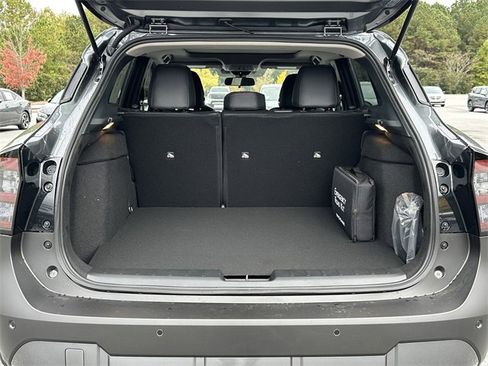 New 2026 Nissan Kicks SR w/ SR Premium Package image 13