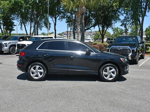 Used 2020 Audi Q3 2.0T Premium AWD/4WD image 5
