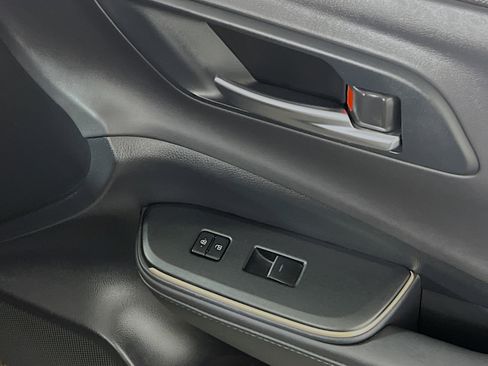 Used 2023 Toyota Crown XLE image 32