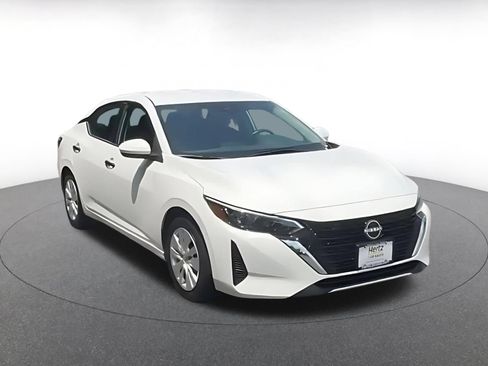 Used 2025 Nissan Sentra S FWD image 3