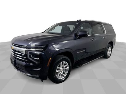 Used 2025 Chevrolet Suburban LT