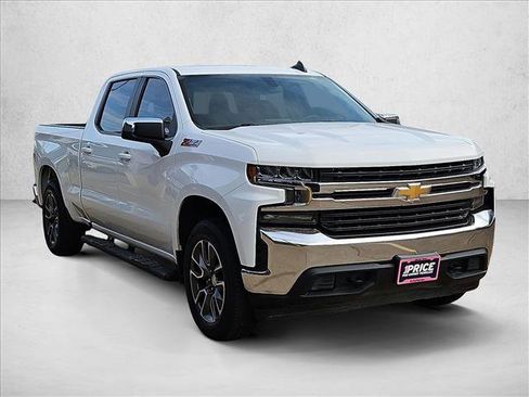 Used 2020 Chevrolet Silverado 1500 LT w/ Texas Edition image 3
