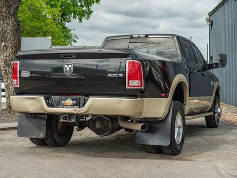 Used 2017 RAM 3500 Laramie Longhorn image 6