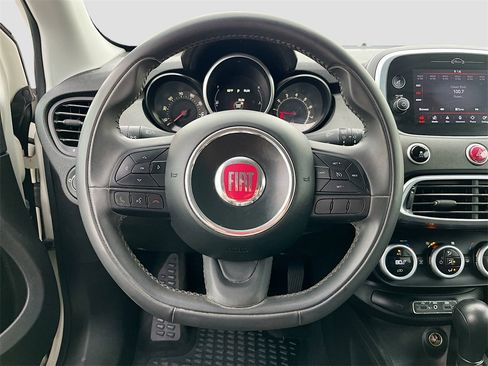 Used 2018 FIAT 500X Trekking image 11