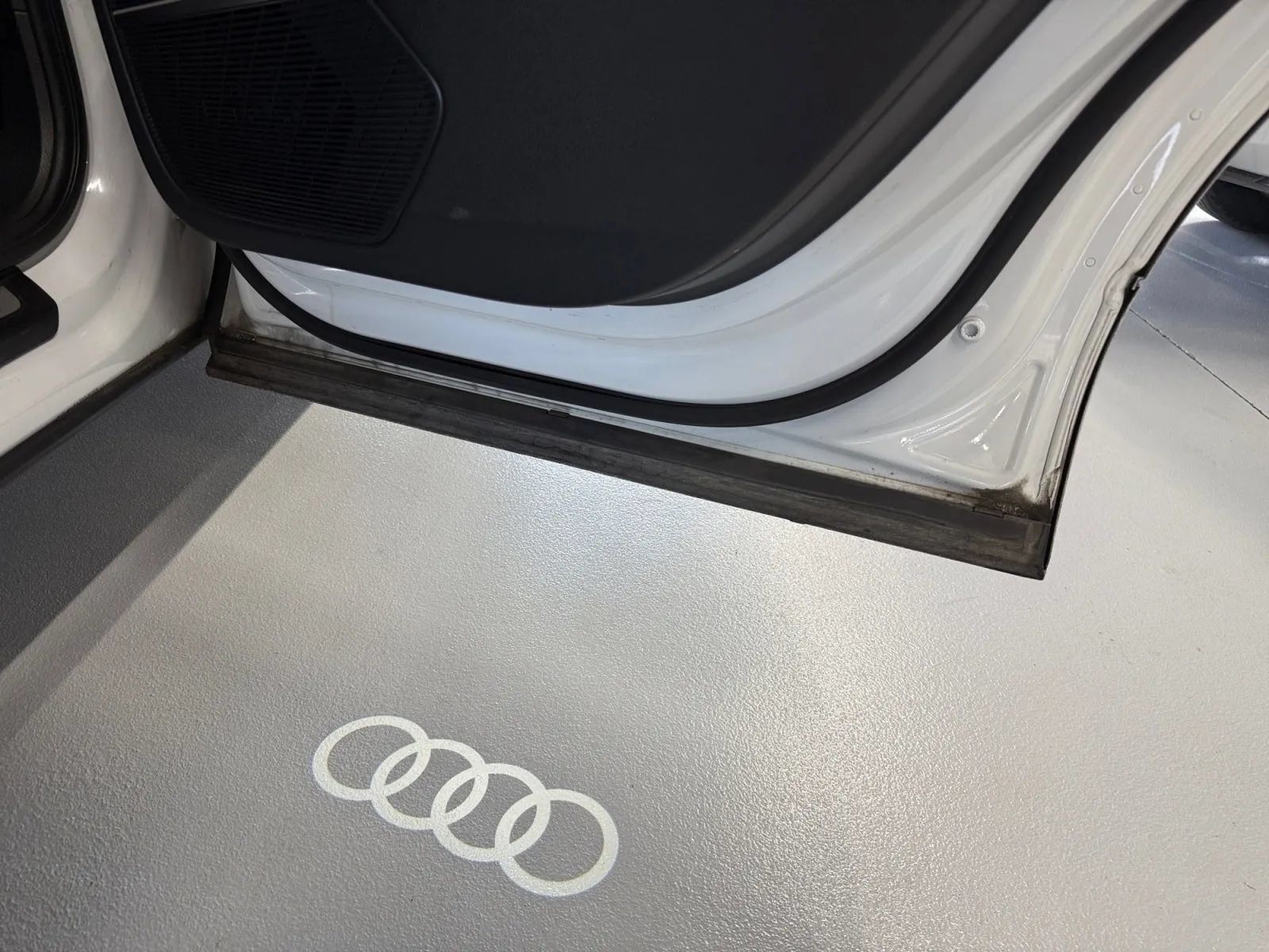 Used 2021 Audi Q7 3.0T Prestige w/ Prestige Package AWD/4WD image 36