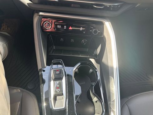 Certified 2025 Audi Q5 Premium w/ Convenience Package image 24