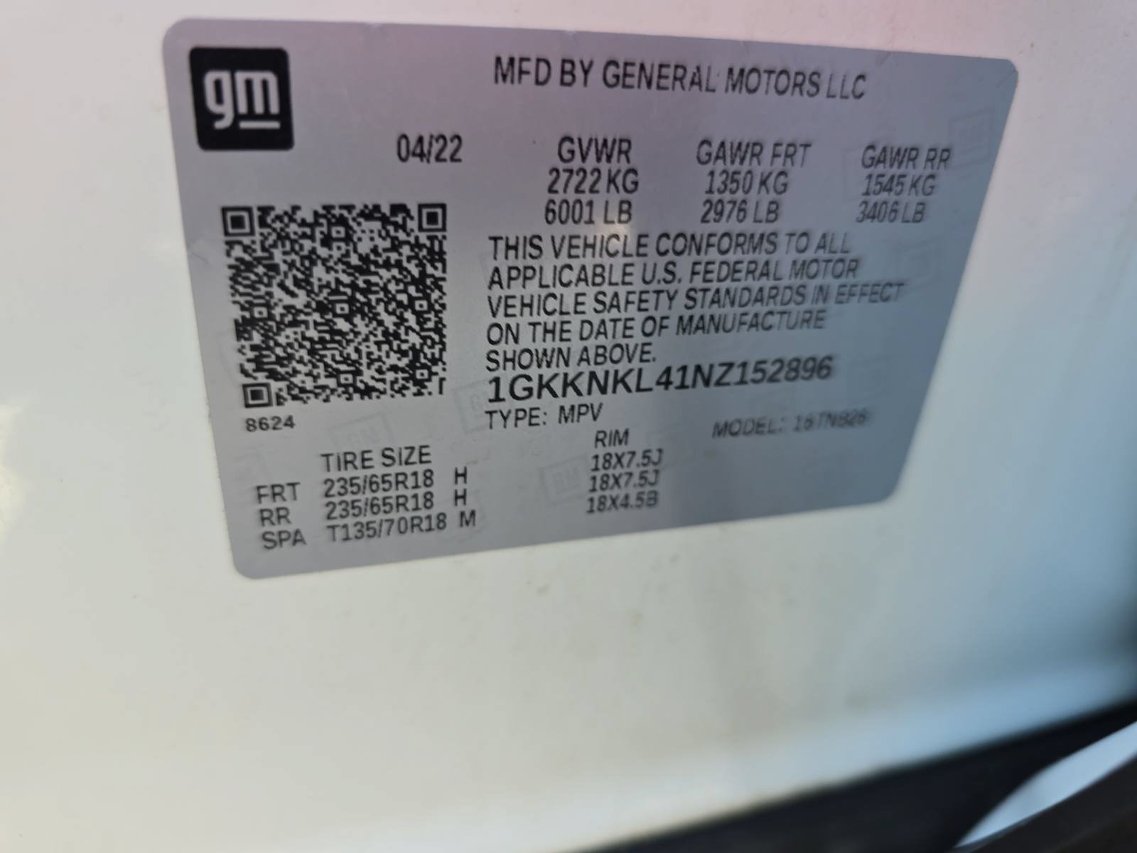 Used 2022 GMC Acadia SLE w/ Driver Convenience Package FWD image 35