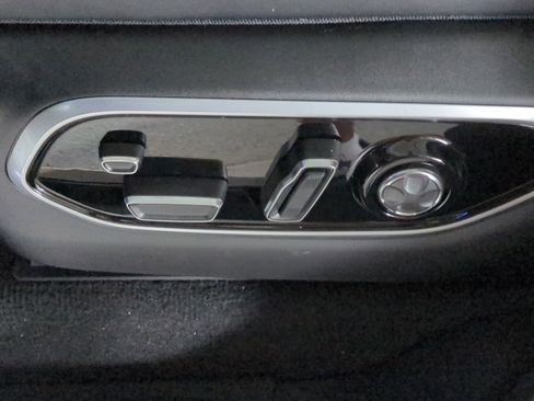 New 2025 Jeep Grand Cherokee Summit image 21